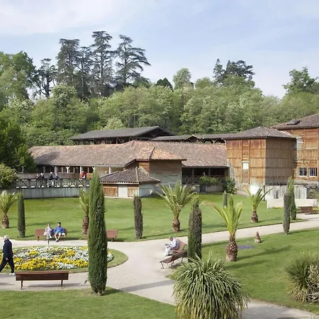 Lumineux Pour 2, Proche Thermes, Wifi Et Animaux Admis - Fr-1-841-38